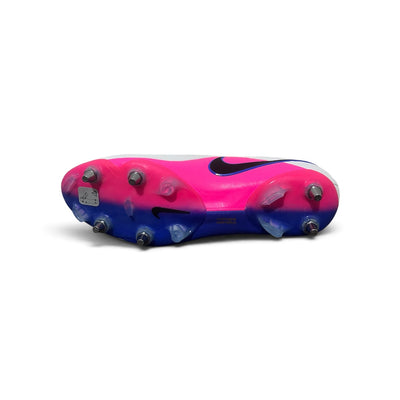 Nike Tiempo Maestro Elite SG-Pro White, Pink and Blue